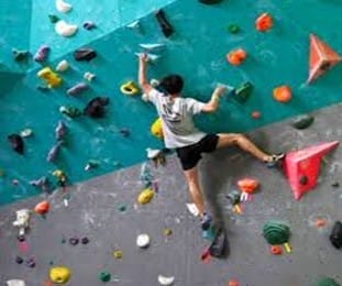 Rock Climbing Dewdrops school holiday day programs Library Visit Workshop